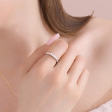 0.55 Carat (ctw) 14K White Gold Princess Cut Diamond Ladies Anniversary Wedding Curved Band Stackable Ring 1/2 CT