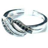 0.25 Carat (ctw) 10k White Gold Black & White Round Diamond Ladies Cocktail Right Hand Ring 1/4 CT