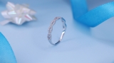 Round White Diamond Infinity Swirl Anniversary Band for Women (0.20 ctw, Color I-J, Clarity I2-I3) in 925 Sterling Silver