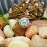 1.15 Carat (ctw) 14K White Gold Round White Diamond Ladies Bridal Halo Style Engagement Ring