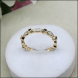0.40 Carat (ctw) 18K Yellow Gold Round Blue Sapphire and White Diamond Ladies Vintage Style Anniversary Wedding Band Stackable Ring