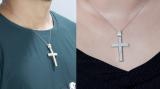 Round White Diamond Iced Out Slider Cross Unisex Pendant with 18 Inch Silver Chain in 10K Yellow Gold (1.00 ctw, Color I-J, Clarity I2-I3)