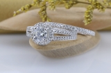 1.25 Carat (ctw) 14k White Gold Round Diamond Ladies Split Shank Halo Style Bridal Engagement Ring Set With Matching Band 1 1/4 CT