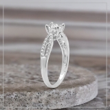 0.50 Carat (ctw) 14K White Gold Round Diamond Ladies Solitaire With Accents Bridal Split Shank Engagement Ring 1/2 CT