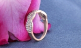 0.60 Carat (ctw) 18K Rose Gold Round Cubic Zirconia Ladies Bridal Anniversary Wedding Band Stackable Swirl Ring