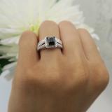 1.35 Carat (ctw) 14K White Gold Princess Cut Black Cubic Zirconia & Round White Diamond Ladies Split Shank Halo Style Bridal Engagement Ring With Matching Band Set