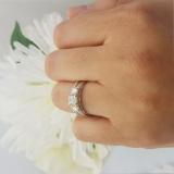 1.00 Carat (ctw) 18K White Gold Round Cut Diamond Ladies Bridal 3 Stone Engagement Ring Matching Band Set 1 CT