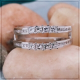 0.90 Carat (ctw) 14K White Gold Princess Cut White Diamond Ladies Anniversary Wedding Band Enhancer Guard Double Ring
