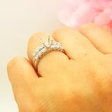1.00 Carat (ctw) 14K White Gold Round White Diamond Ladies Semi Mount Bridal Engagement Ring Set (No Center Stone) 1 CT