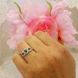 0.85 Carat (ctw) 10K White Gold Round Blue Sapphire & White Diamond Ladies Bridal Split Shank Vintage 3 Stone Engagement Ring