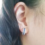 1.40 Carat (Ctw) 10K White Gold Round White Diamond & Blue Sapphire Ladies Huggies Hoop Earrings