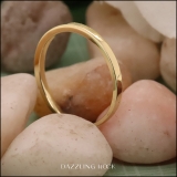 1.6 mm Round Ladies Plain Polished Shiny Edged Traditional Fit Gold Band 10K Yellow Gold
