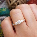 0.98 Carat (ctw) 10K Yellow Gold Round Diamond 3 Stone Ladies Vintage Style Bridal Engagement Ring 1 CT