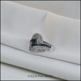 0.80 Carat (ctw) 18K White Gold Round Cut Blue & White Diamond Ladies Twisted Style Right Hand Fashion Band 3/4 CT
