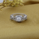 1.80 Carat (ctw) 10K White Gold Round Cut Cubic Zirconia CZ Bridal Halo Engagement Ring Set