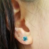 1.00 Carat (ctw) 10K White Gold Round Cut Blue Diamond Ladies Stud Earrings 1 CT