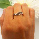 0.25 Carat (ctw) 18K White Gold Round Blue & White Diamond Ladies Swirl Right Hand Ring 1/4 CT