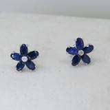 14K White Gold Oval Cut Blue Sapphire & Round Cut White Diamond Ladies Flower Shape Stud Earrings