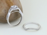 2.55 Carat (Ctw) 14K White Gold Round Cut Cubic Zirconia Ladies Halo Engagement Ring Set 2 1/2 CT