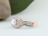 2.55 Carat (Ctw) 18K Rose Gold Round Cut Cubic Zirconia Ladies Halo Engagement Ring Set 2 1/2 CT
