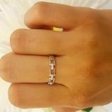 0.03 Carat (ctw) 10K White Gold Round Diamond Ladies Chain Link Wedding Band
