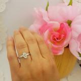 IGI CERTIFIED 0.96 Carat (Ctw) 14K White Gold Marquise Diamond Ladies Engagement Solitaire Ring 1 CT
