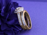 0.60 Carat (ctw) 18K Rose Gold Round Diamond Bridal Halo Style Engagement Ring Set