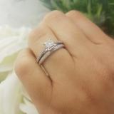 0.15 Carat (ctw) 14K White Gold Round White Diamond Vintage Bridal Engagement Ring Set