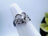 0.18 Carat (ctw) 10K White Gold Round White Diamond Cocktail Heart Shape Right Hand Ring