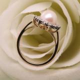 10K Yellow Gold 8 MM Round White Freshwater Pearl & White Diamond Ladies Illusion Engagement Ring