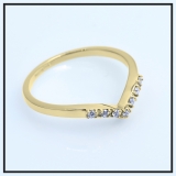 0.10 Carat (ctw) 14K Yellow Gold Round White Diamond Ladies Wedding Band Chevron Ring 1/10 CT