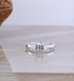 0.33 Carat (ctw) 14K White Gold Round Diamond Ladies Bridal Semi Mount Engagement Ring 1/3 CT (No Center Stone)