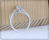 1.00 Carat (ctw) 10K White Gold Round Diamond Ladies 3 Stone Bridal Engagement Ring 1 CT