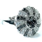 1.25 Carat (ctw) 14k White Gold Black & White Round Diamond Ladies Cocktail Right Hand