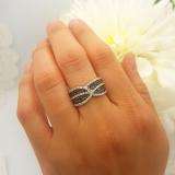 1.15 Carat (ctw) 10k White Gold Black & White Round Diamond Ladies Cocktail Right Hand Ring