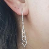 0.27 Carat (ctw) 14K White Gold Round White Diamond Ladies Kite Shape Dangling Drop Earrings 1/4 CT